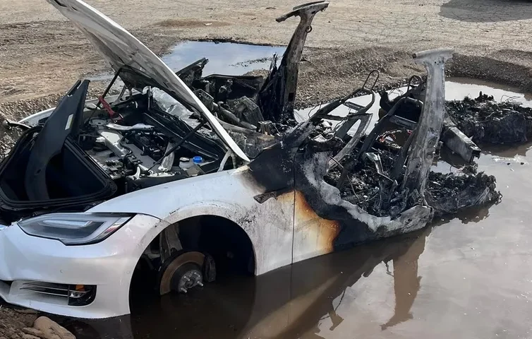 Tesla burst into flames after sitting idle in a junkyard for three weeks